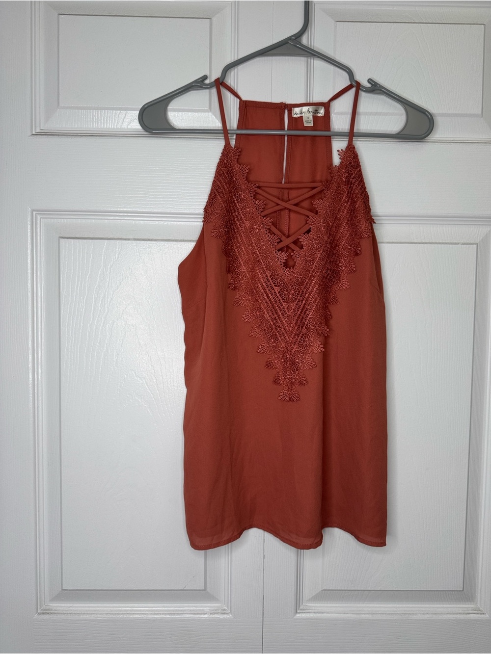 nine britton Rust Lace-Trim Crisscross Cami